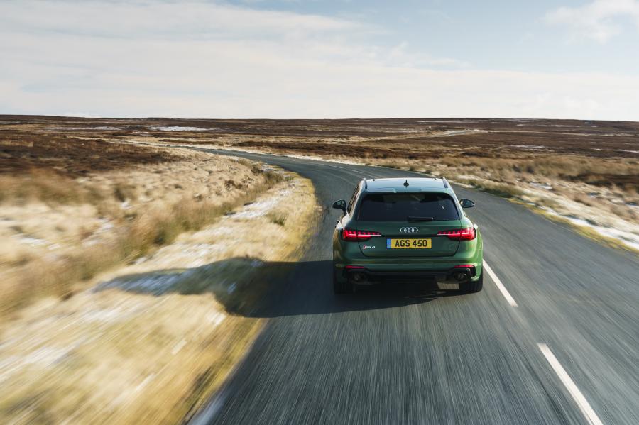  Audi RS4 Avant (B9) 2020 года  (UK) (фото 13 из 99)